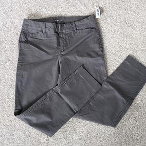 Gray Old Navy pixie pant